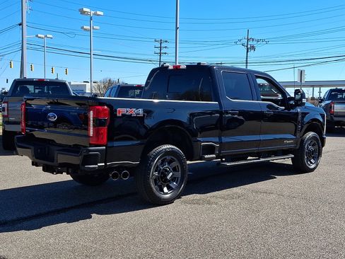 Certified 2023 Ford F350 Lariat w/ Lariat Ultimate Package image 11