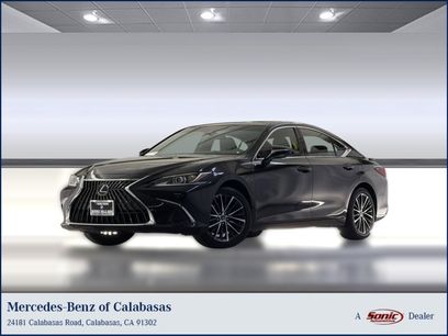 Used 2025 Lexus ES 300h w/ Premium Package