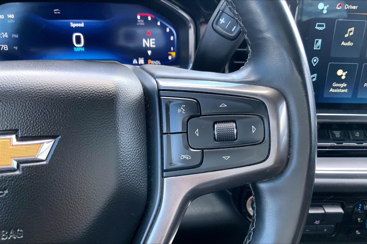Used 2024 Chevrolet Silverado 2500 High Country w/ Technology Package AWD/4WD image 25