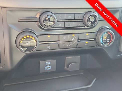 Used 2024 Ford F150 XL RWD image 11
