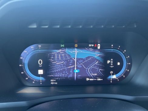 Used 2025 Volvo XC90 B5 Plus image 20