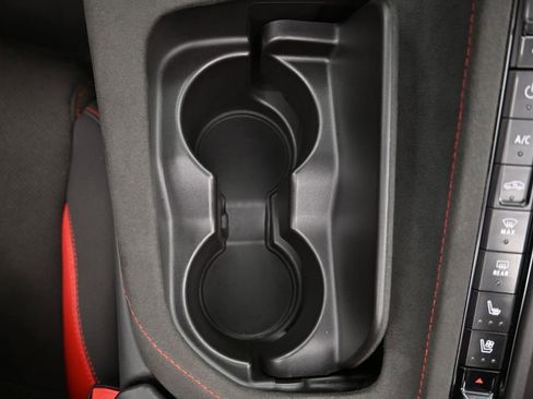 Used 2020 Chevrolet Corvette Stingray Premium Conv w/ 3LT Preferred Equipment Group RWD image 20