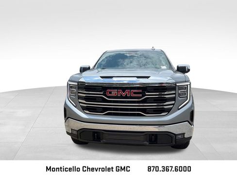 New 2026 GMC Sierra 1500 SLT AWD/4WD image 9
