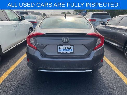 Used 2019 Honda Civic EX image 2