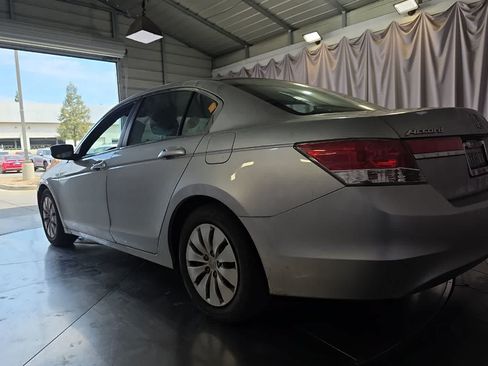 Used 2012 Honda Accord LX image 7