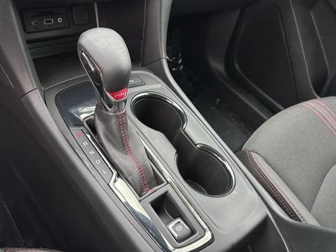 Used 2024 Chevrolet Equinox RS FWD image 29