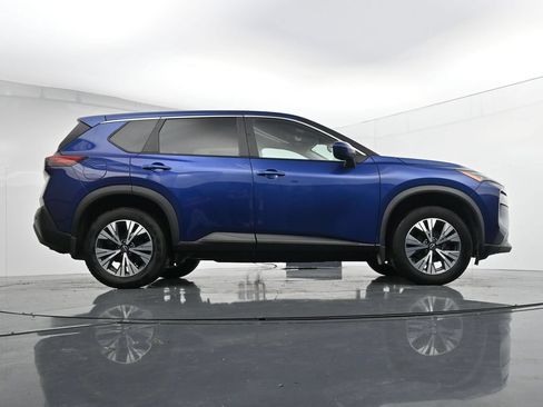 Used 2023 Nissan Rogue SV AWD/4WD image 39