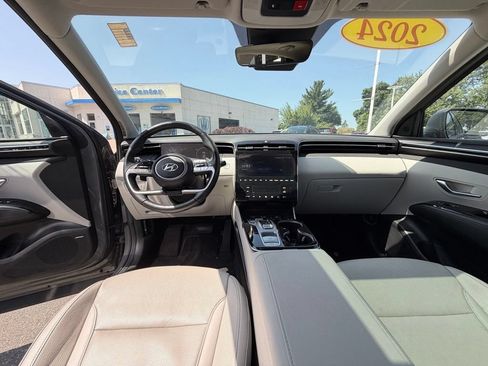 Used 2024 Hyundai Tucson Limited AWD/4WD image 25