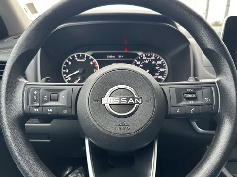 Certified 2024 Nissan Rogue S image 23