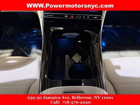 Used 2022 Mercedes-Benz C 300 4MATIC Sedan image 38