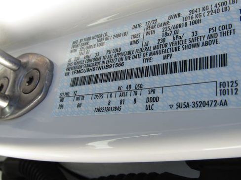 Used 2022 Ford Escape SEL image 17