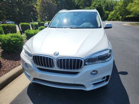 Used 2015 BMW X5 xDrive35d AWD/4WD image 2