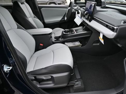 New 2026 Subaru Solterra Premium AWD/4WD image 17