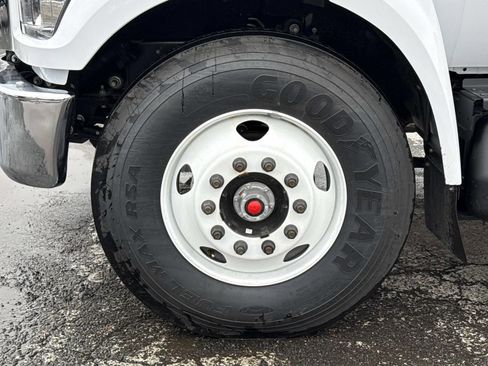 New 2026 Ford F650 2WD Regular Cab Super Duty image 9