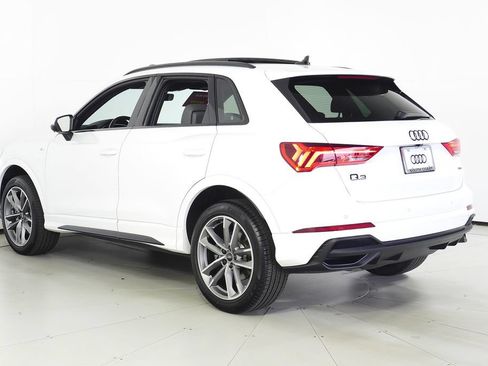Used 2023 Audi Q3 2.0T Premium w/ Black Optic Sport Package AWD/4WD image 9