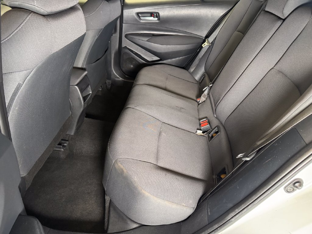 Used 2021 Toyota Corolla LE FWD image 20