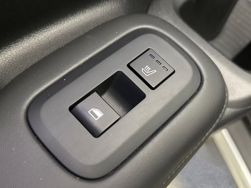 Used 2025 Hyundai Santa Fe Limited image 22