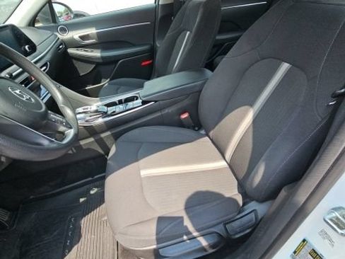 Used 2021 Hyundai Sonata Blue FWD image 4