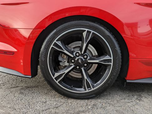 Used 2016 Ford Mustang GT Premium image 46