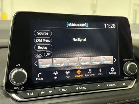 Used 2024 Nissan Rogue SV FWD image 14