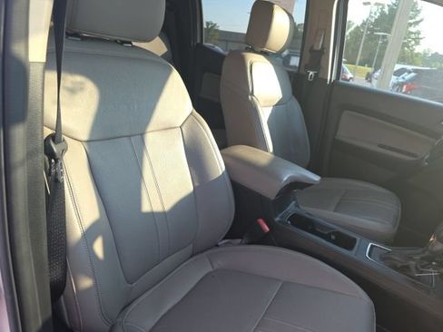 Used 2019 Ford Ranger Lariat w/ Equipment Group 501A Mid AWD/4WD image 12
