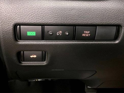 New 2025 Nissan Sentra SV w/ All-Weather Package image 28