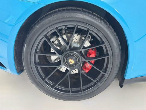 Certified 2019 Porsche 911 Carrera GTS RWD image 32