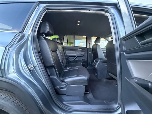 Used 2023 Volkswagen Atlas SE AWD/4WD image 9