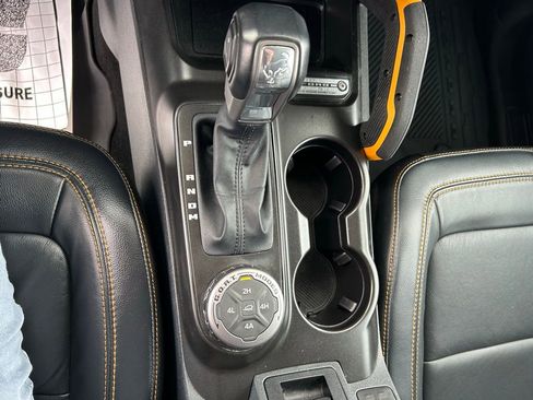 Certified 2021 Ford Bronco Badlands image 32