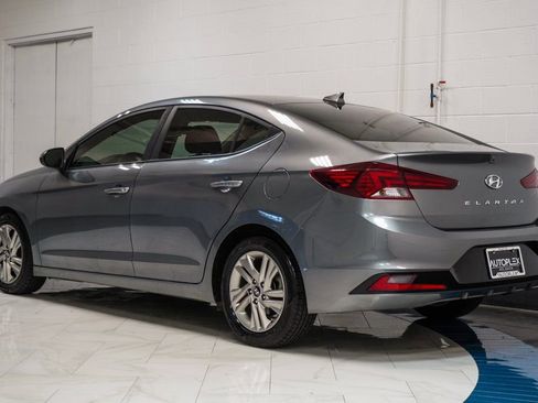 Used 2019 Hyundai Elantra SEL image 32
