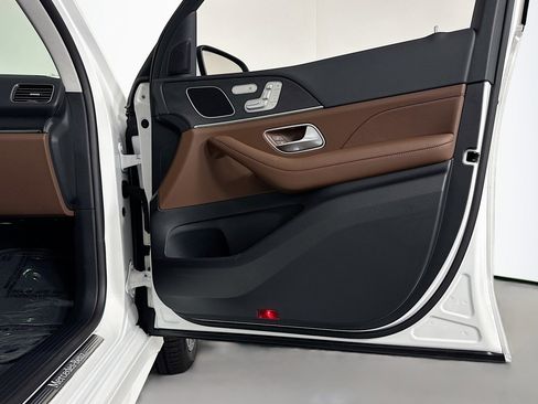 New 2026 Mercedes-Benz GLE 450 4MATIC image 23