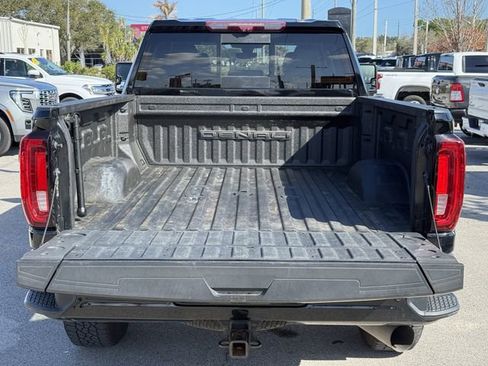 Used 2020 GMC Sierra 2500 Denali w/ Denali Ultimate Package image 11