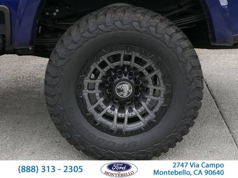New 2026 Ford F250 Lariat w/ Black Appearance Package AWD/4WD image 17