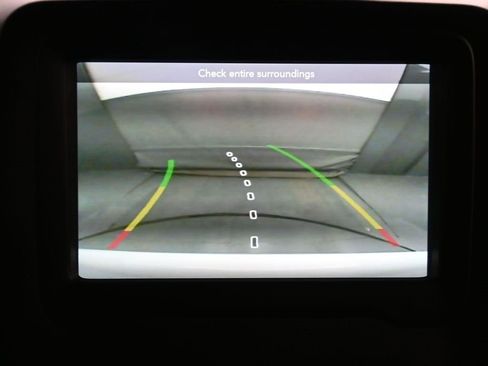 Used 2020 Jeep Renegade Latitude w/ Cold Weather Group image 27