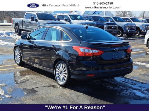Used 2012 Ford Focus Titanium image 3
