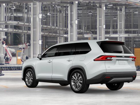 New 2026 Toyota Grand Highlander AWD image 6
