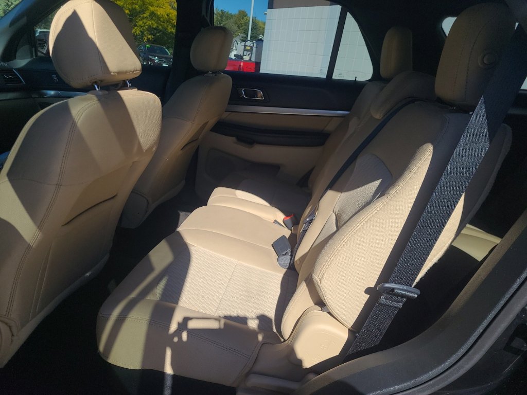 Used 2017 Ford Explorer 4WD image 17