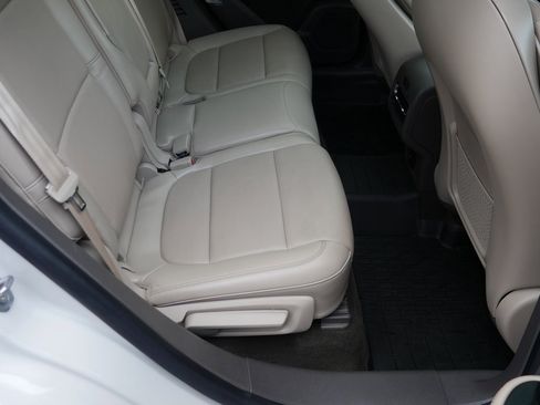 Used 2022 Lincoln Corsair Reserve w/ Equipment Group 201A image 24