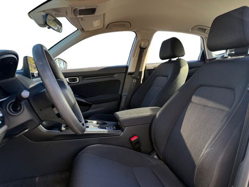Used 2023 Honda Civic LX image 9