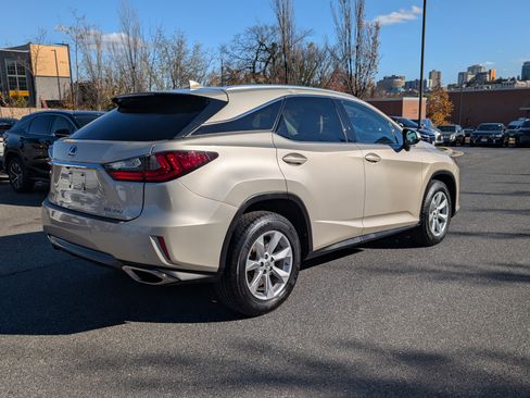 Used 2017 Lexus RX 350 AWD image 3