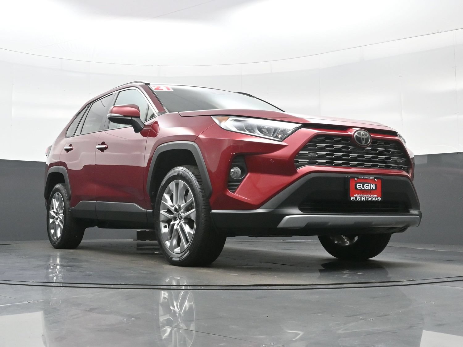 Used 2021 Toyota RAV4 Limited AWD/4WD image 27