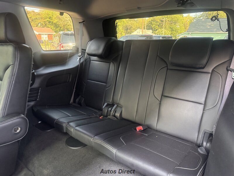 Used 2015 GMC Yukon 4x4 Denali w/ Premium Package w/ Premium Package image 38