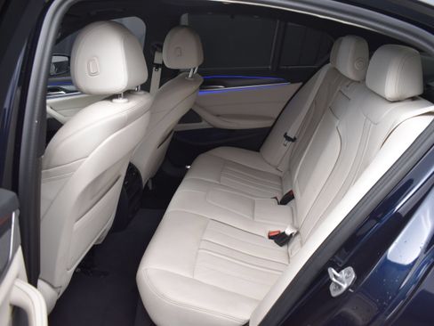 Used 2023 BMW 540i xDrive w/ Executive Package AWD/4WD image 9