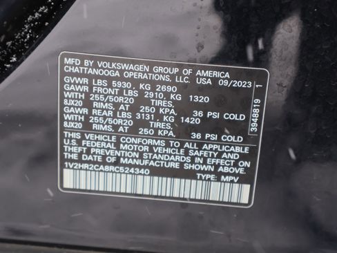 Used 2024 Volkswagen Atlas SE image 42