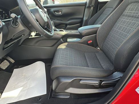 Used 2026 Honda HR-V Sport image 21