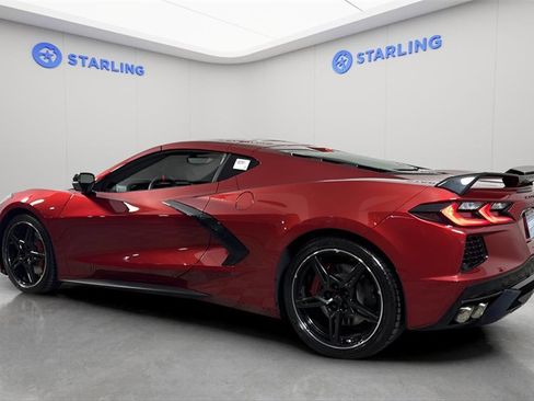 Used 2022 Chevrolet Corvette Stingray Premium Cpe w/ Z51 Performance Package image 4