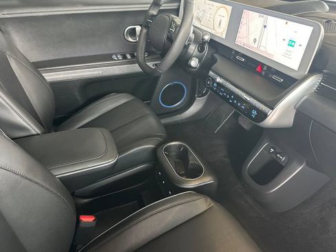 Used 2023 Hyundai Ioniq 5 Limited AWD/4WD image 18