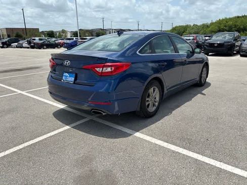 Used 2015 Hyundai Sonata SE w/ Option Group 09 FWD image 5