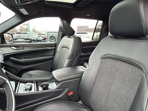 New 2026 Jeep Grand Cherokee Laredo image 23