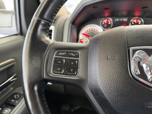 Used 2019 RAM 1500 Big Horn AWD/4WD image 29